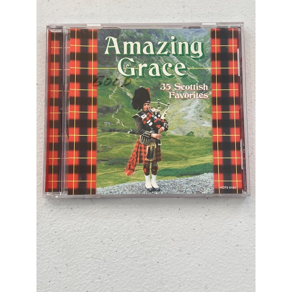 Amazing Grace 35 Scottish Favorites CD 1999 Pre-Owned Madacy Compact Disc